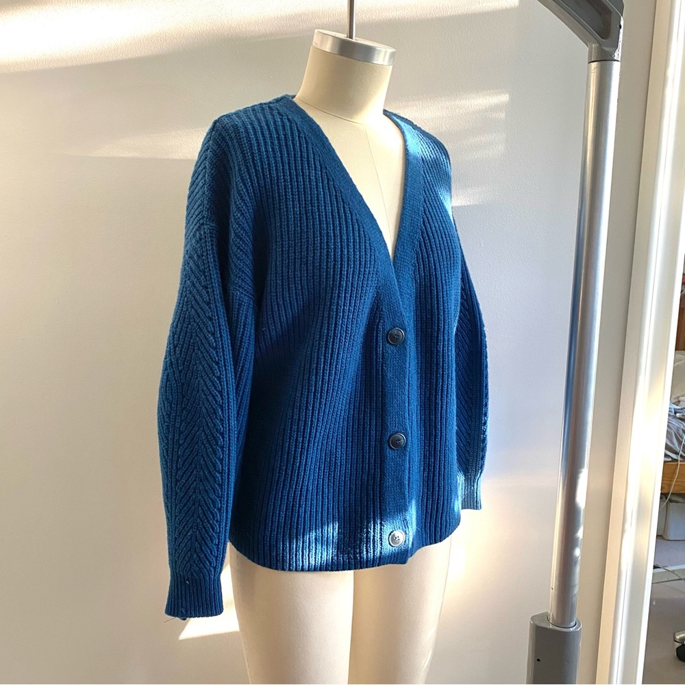 Indigo blue wool cardigan